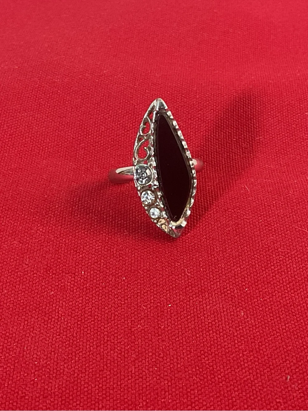 Vintage Emmons Black Marquise Cabochon Rhinestone Adjustable Ring Silver Tone Co